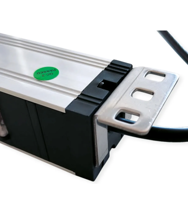 Regleta 19" 1U 7 Schuko Con Interruptor y protección sobrecarga. Alumi