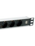 Regleta 19" 1U 7 conexiones Schuko + 2 USB Aluminio. Detalle USB